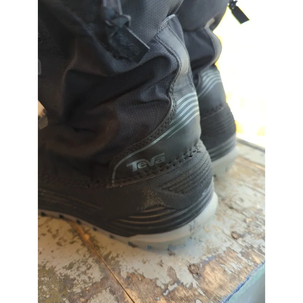 Gently‎ Used Worn Teva Chair 5 Snow / Winter Boots Men's 8.5